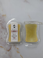 Load image into Gallery viewer, Bourbon Butterscotch Scented Soy Wax Melt 1 oz